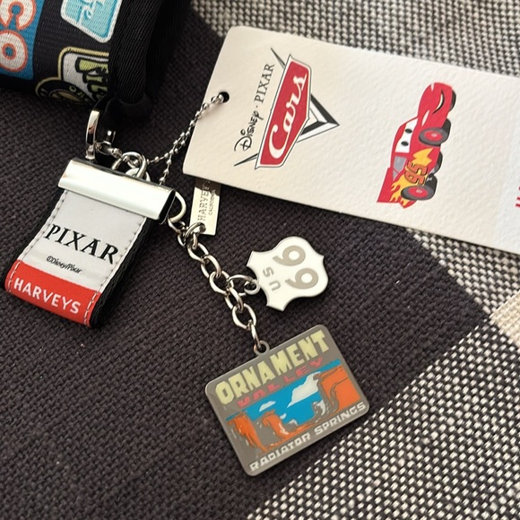 Harveys Cars Fun Size Wallet VEUC - Picture 4 of 4